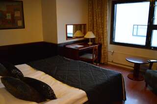 Отель Center Hotel Imatra Иматра Стандартный двухместный номер с 1 кроватью или 2 отдельными кроватями-1