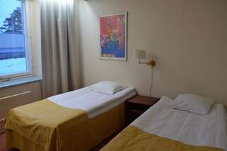 Отель Center Hotel Imatra Иматра Двухместный номер эконом-класса с 1 кроватью или 2 отдельными кроватями-1